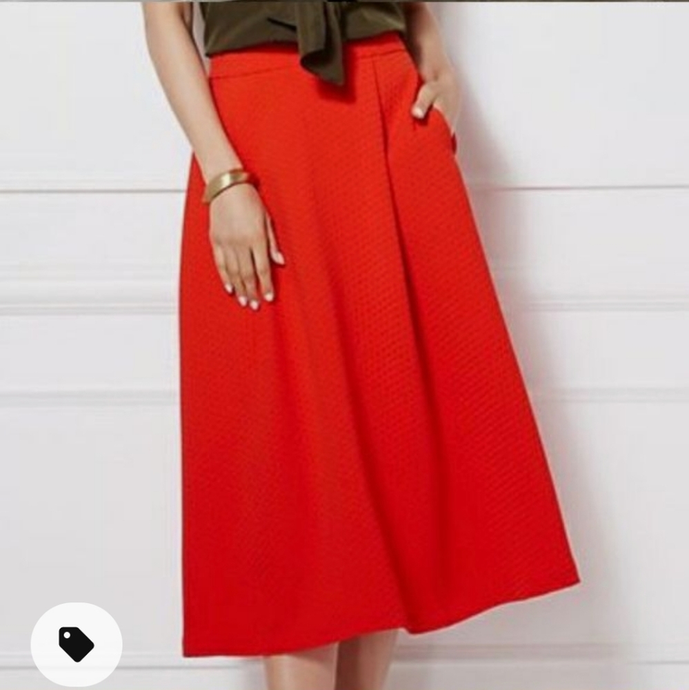 Eva mendes red skirt